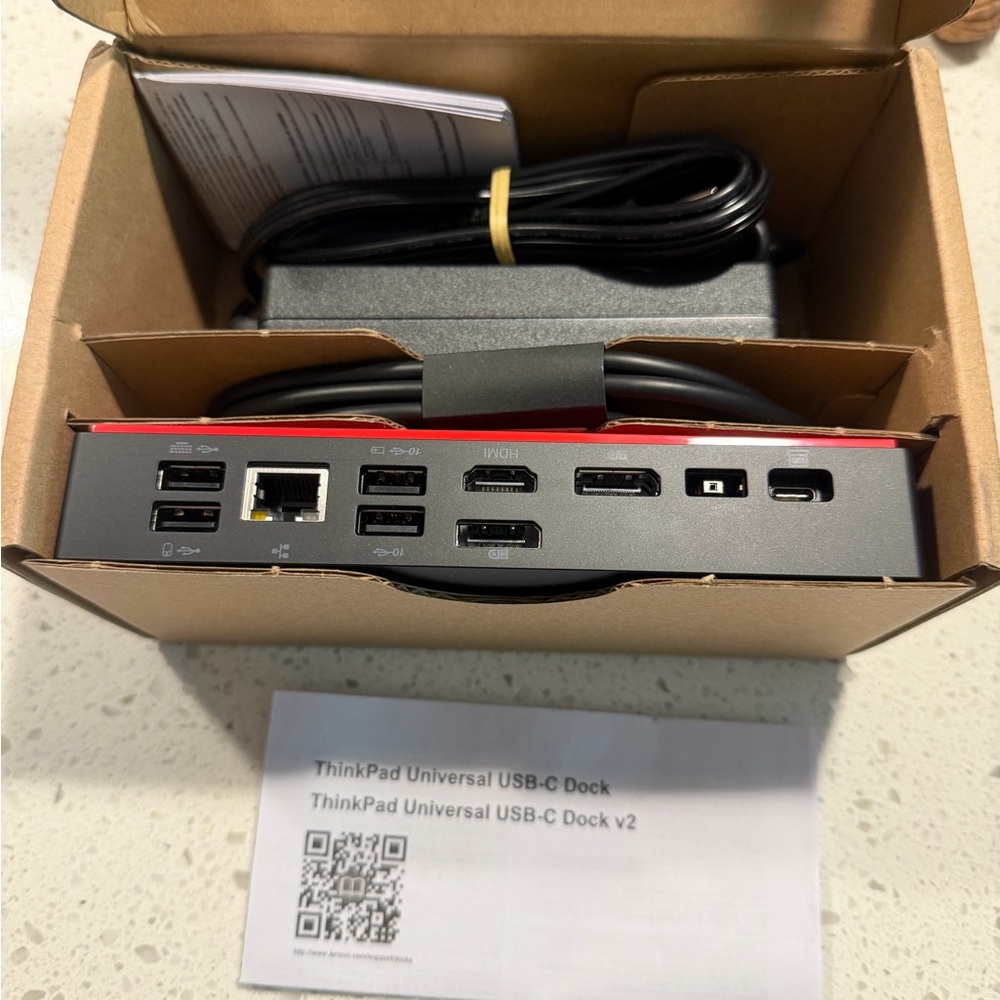 Lenovo ThinkPad Universal USB-C Dock in Black and Red
